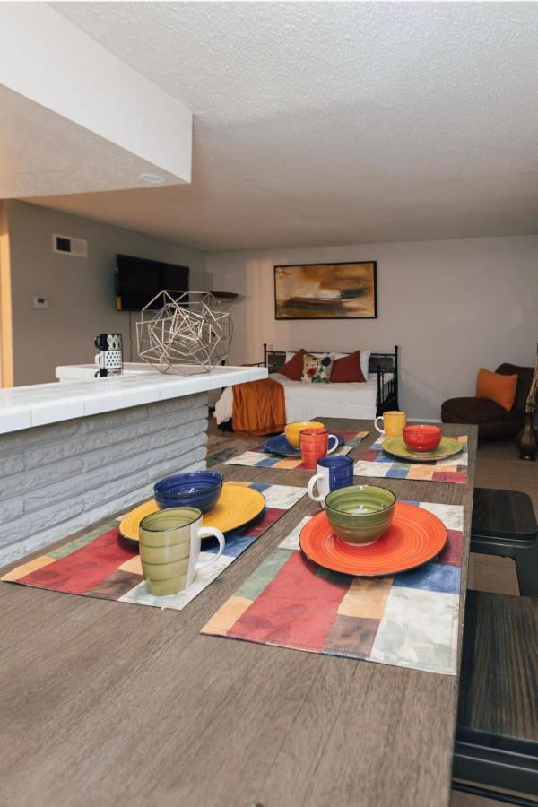 Enticing 1Br Apartment In The Heart Of The Heights ヒューストン エクステリア 写真