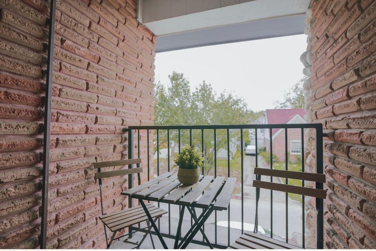 Enticing 1Br Apartment In The Heart Of The Heights ヒューストン エクステリア 写真