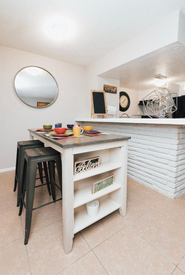 Enticing 1Br Apartment In The Heart Of The Heights ヒューストン エクステリア 写真